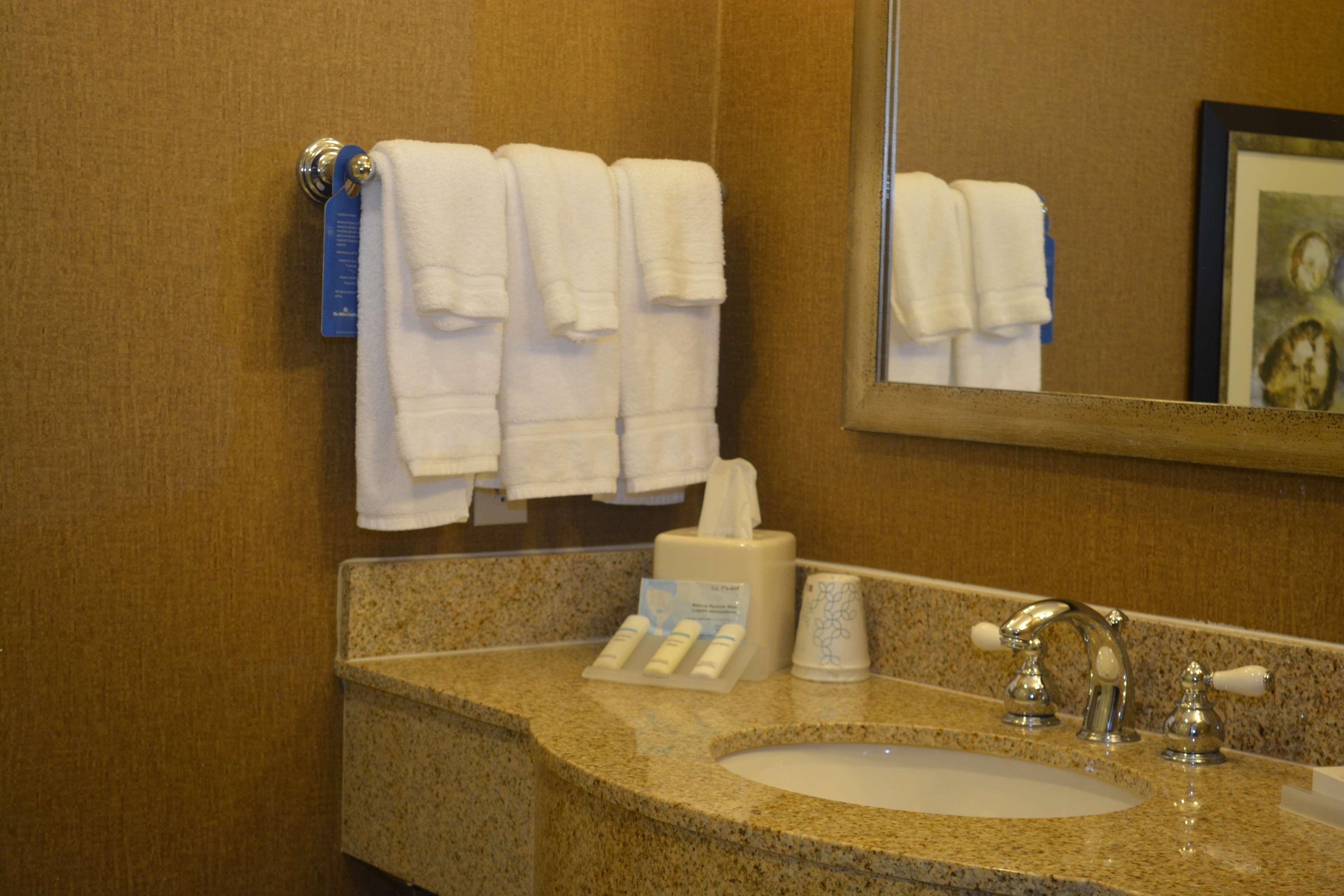 Hilton Garden Inn Houston-Pearland Buitenkant foto