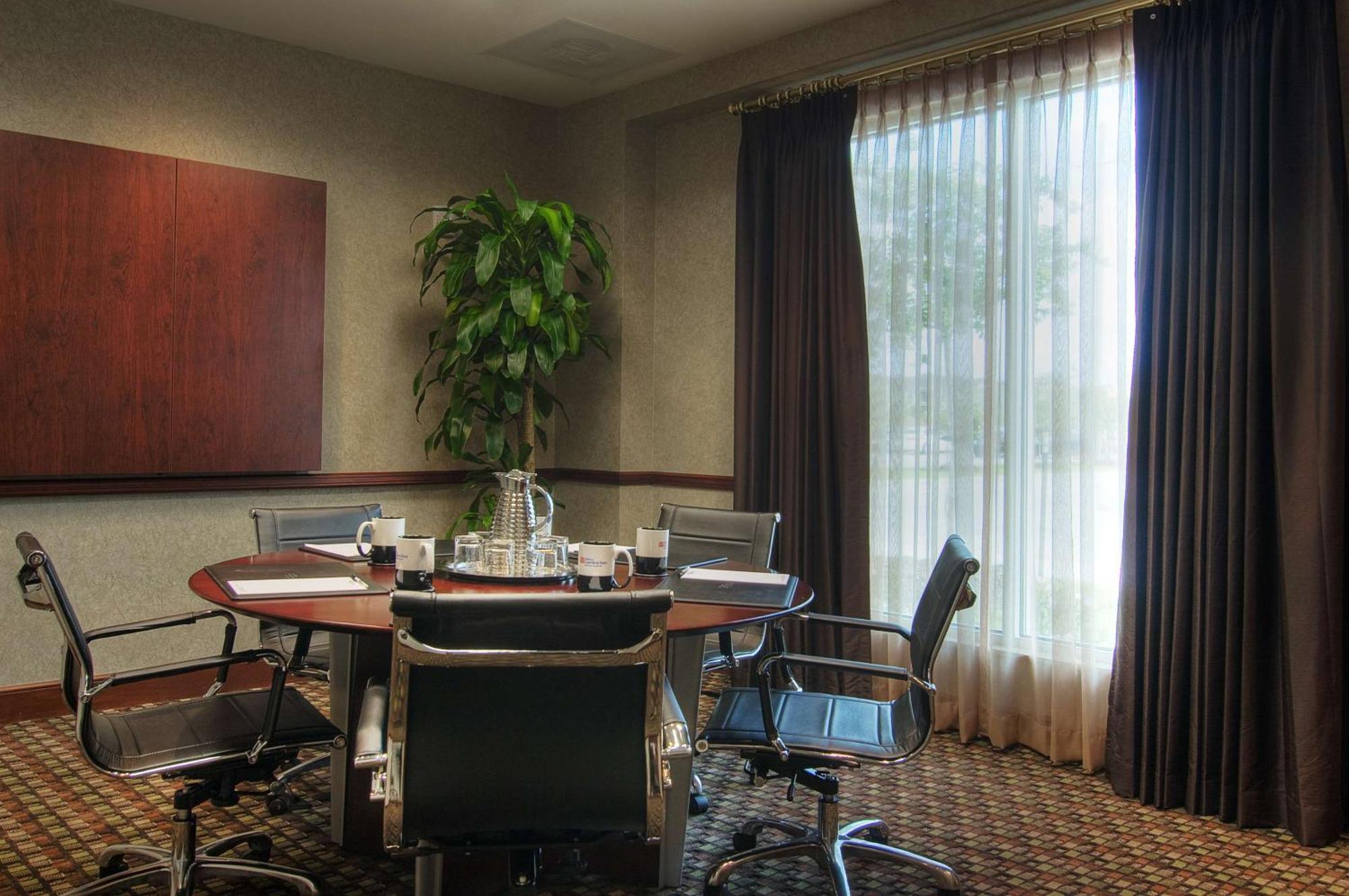 Hilton Garden Inn Houston-Pearland Buitenkant foto